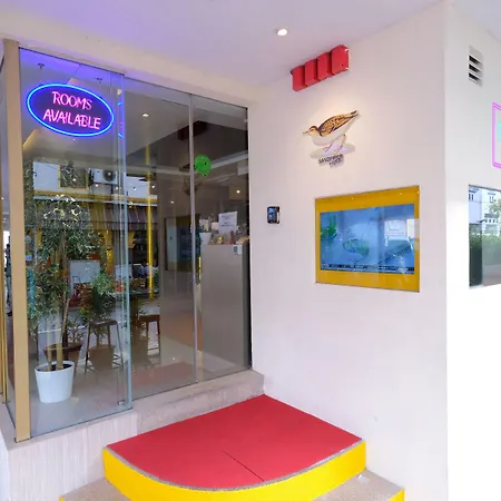 Sandpiper Hotel Singapore-2